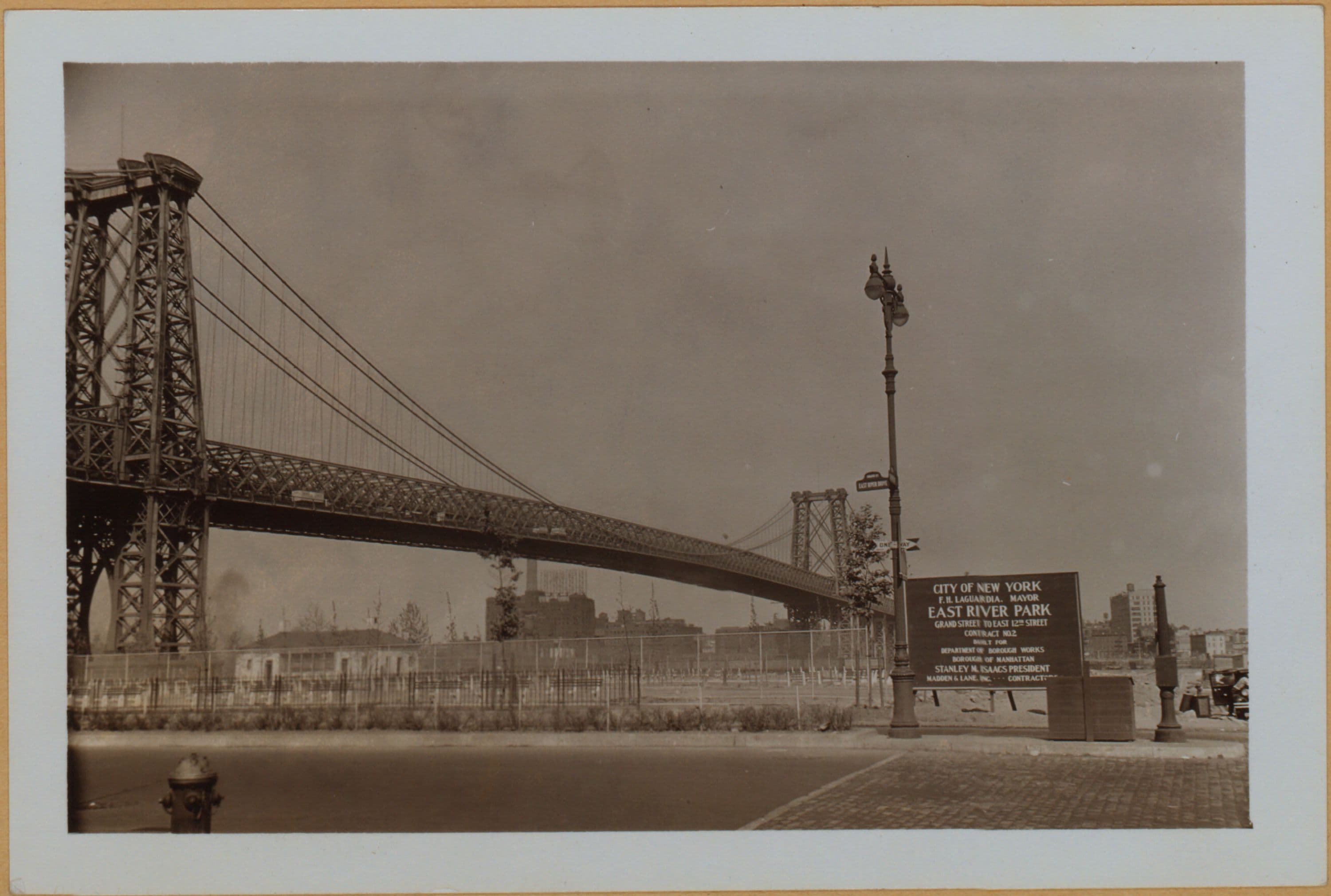 Manhattan: East River Drive - Grand Street