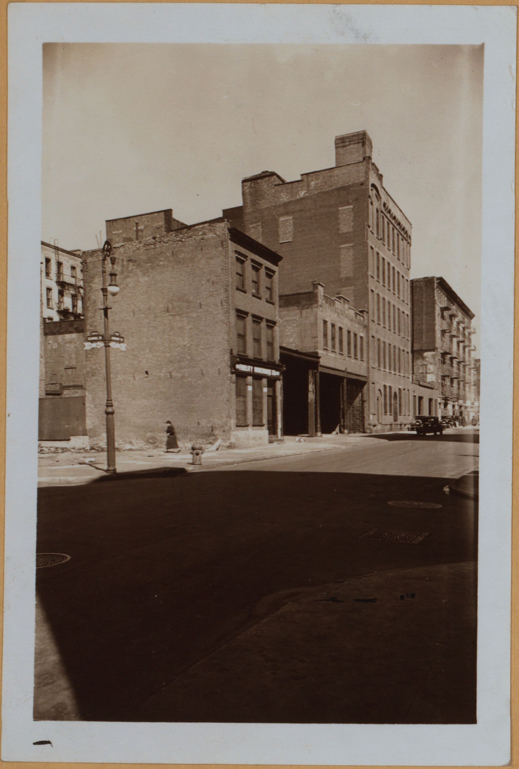 Manhattan: Cherry Street - Scammel Street