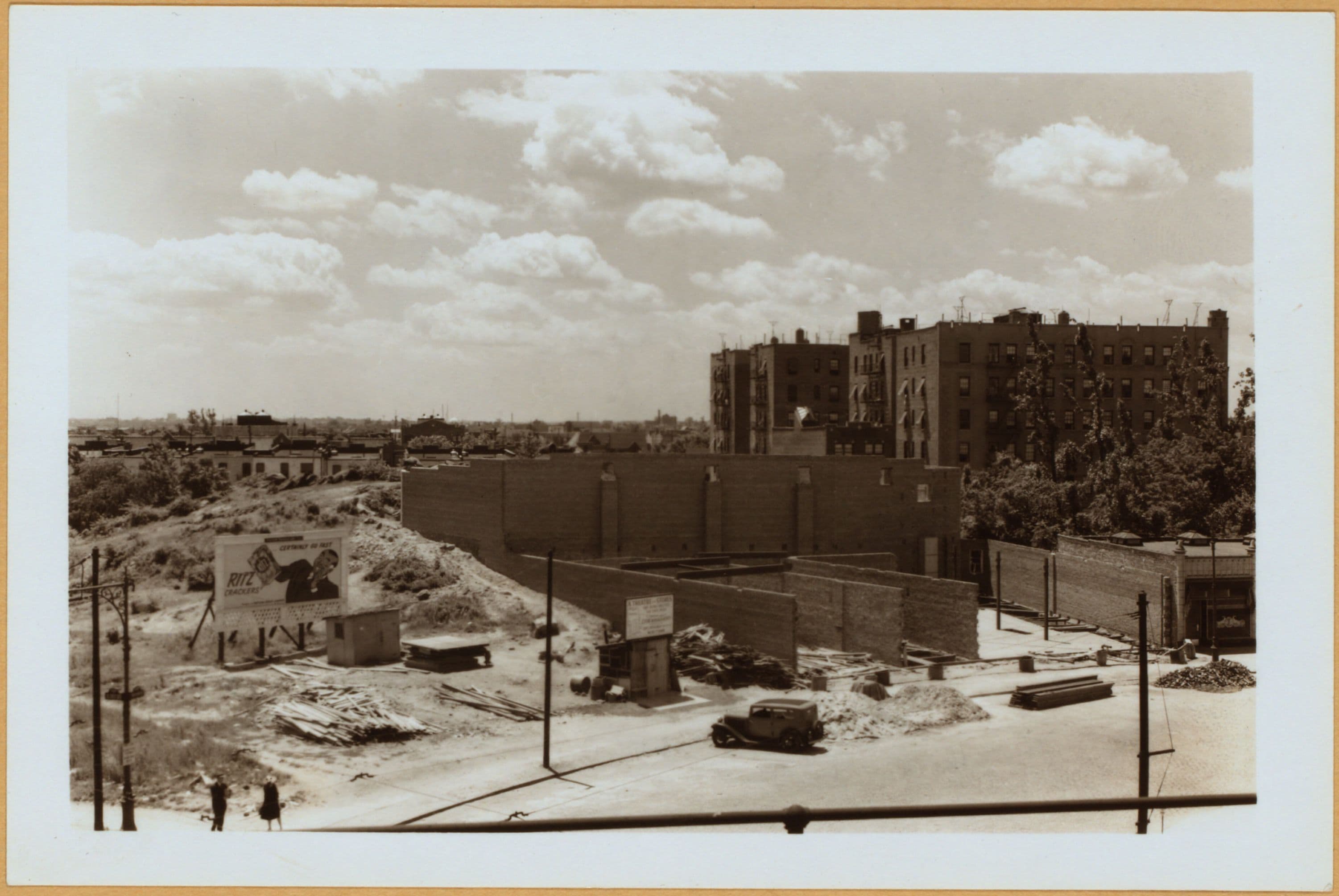 Bronx: White Plains Road - 240th Street (East), 1938–1940