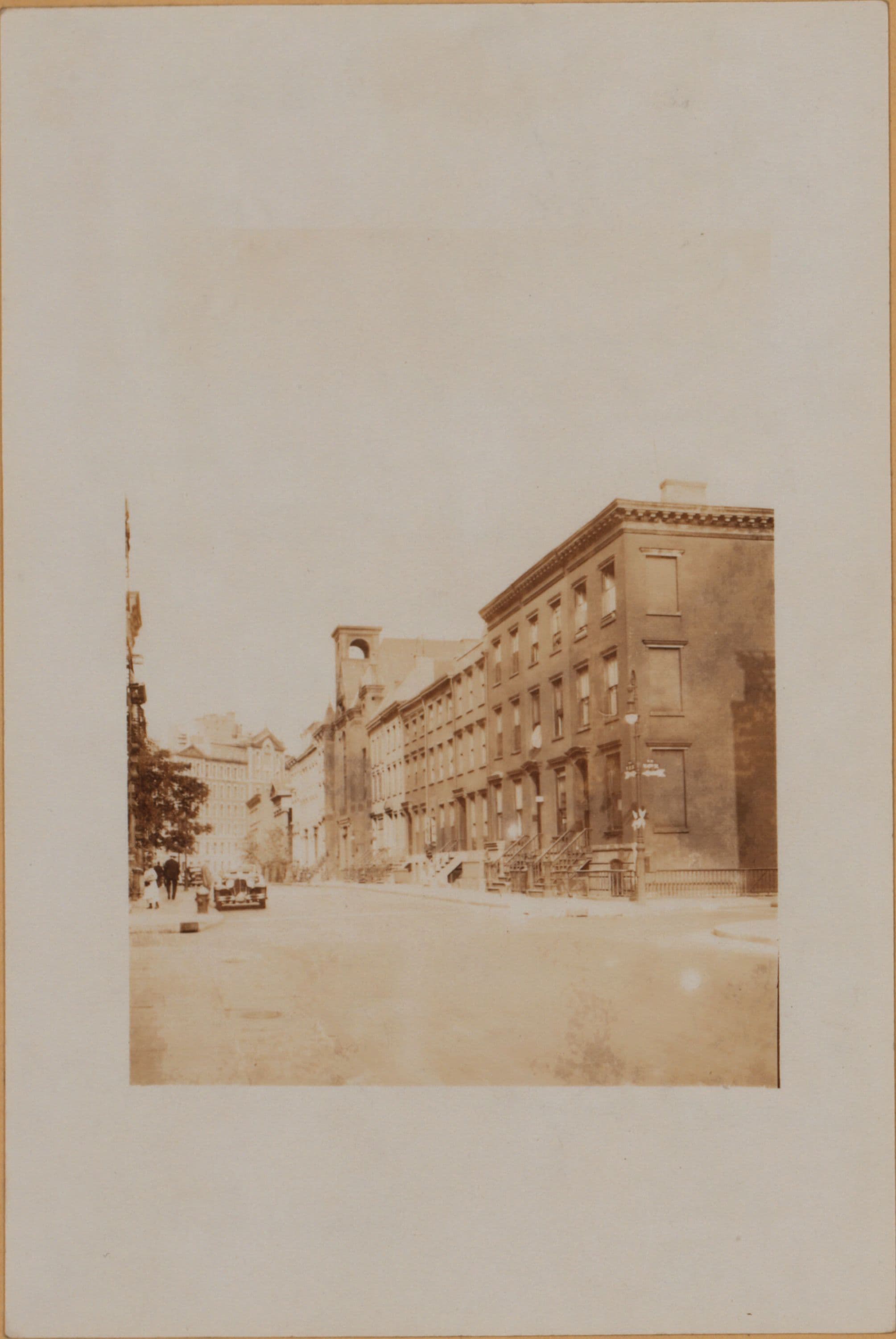 Manhattan: 11th Street - 4th Street (West)
