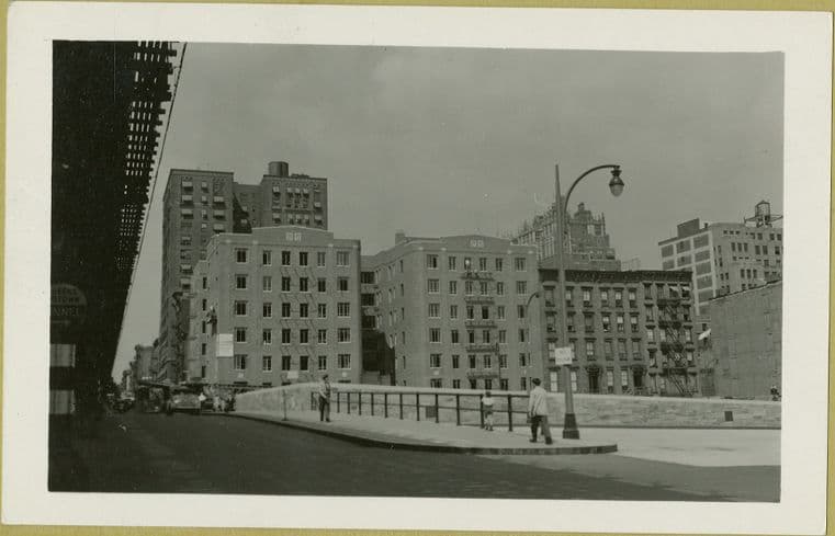 Second Avenue - 37th Street, northeast corner - looking north