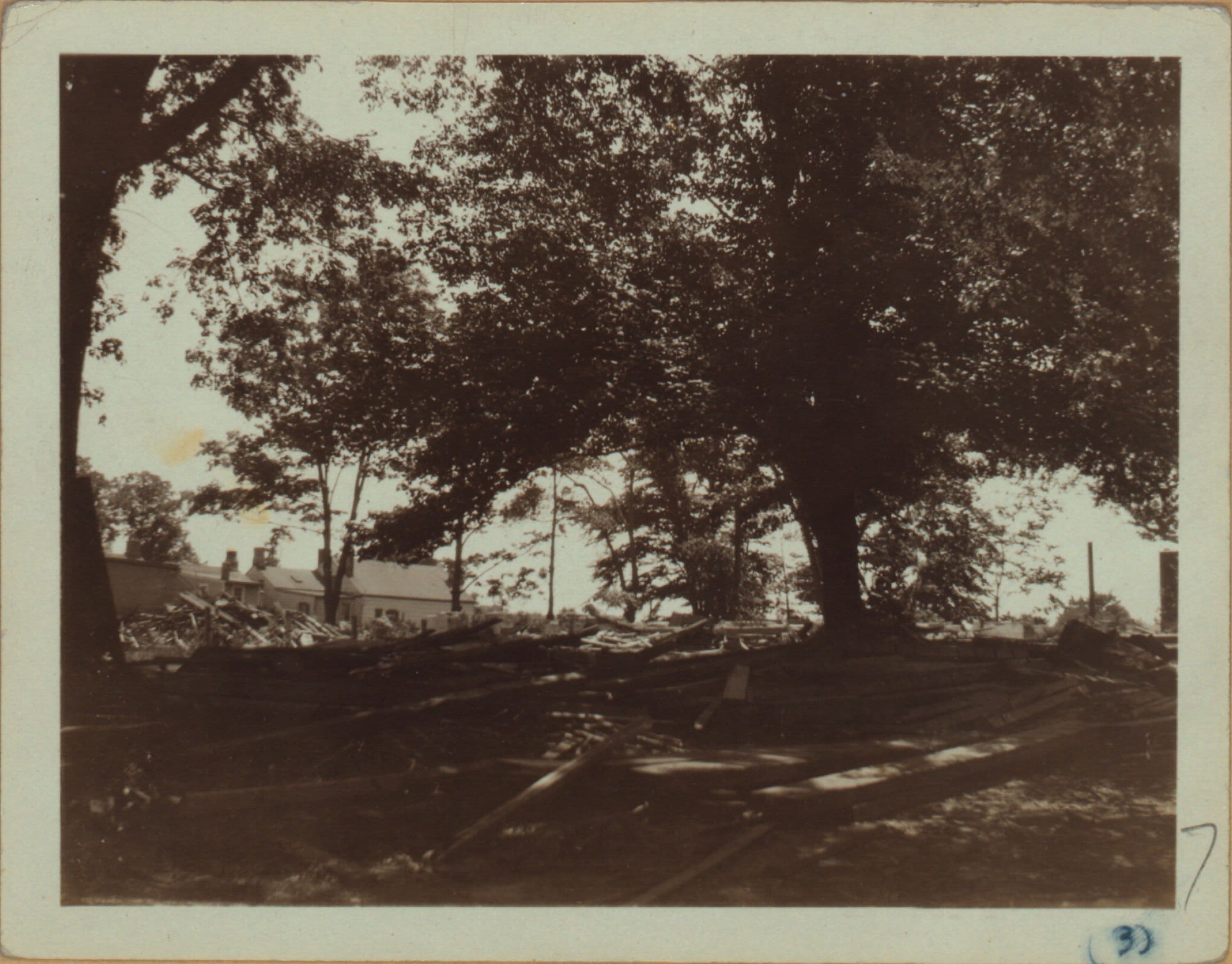Queens: Roosevelt Avenue - Main Street