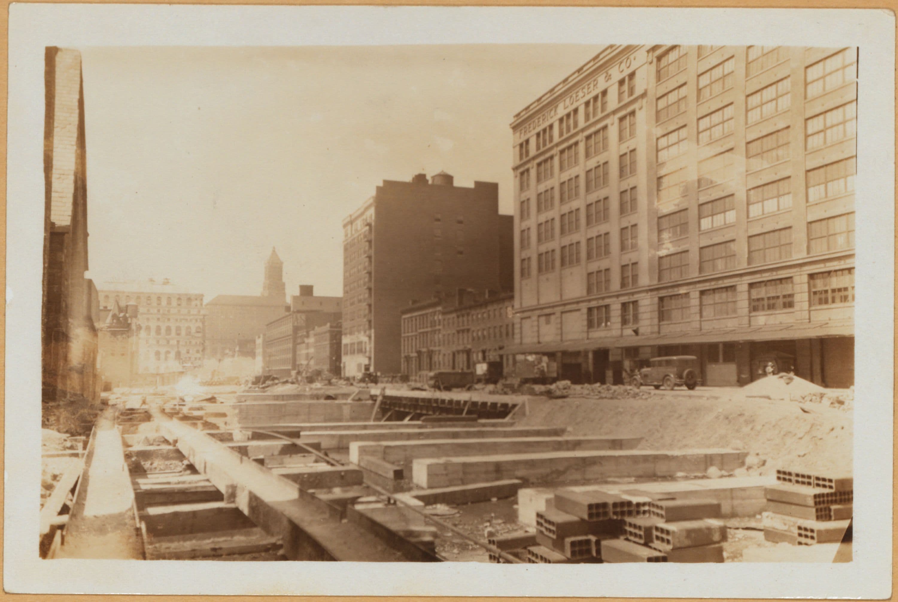 Brooklyn: Schermerhorn Street - Bond Street