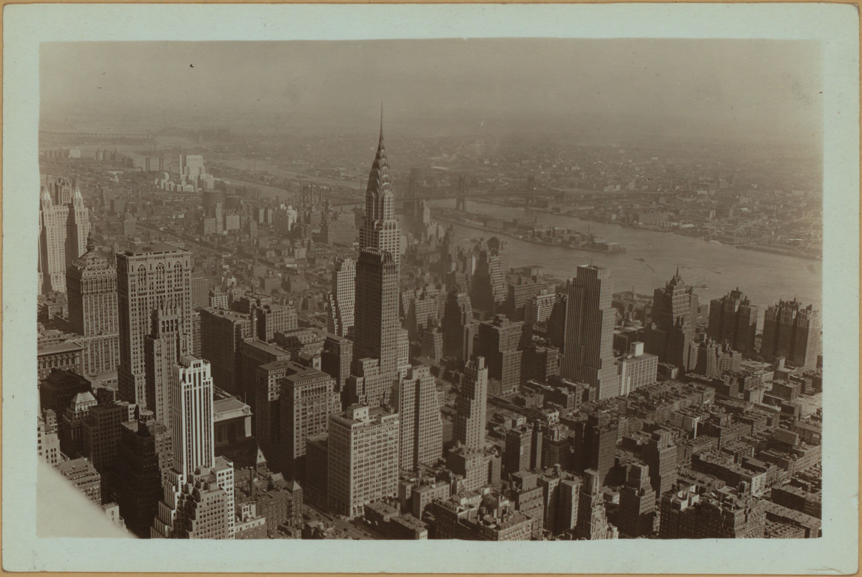 General view - Midtown Manhattan - East 40s.