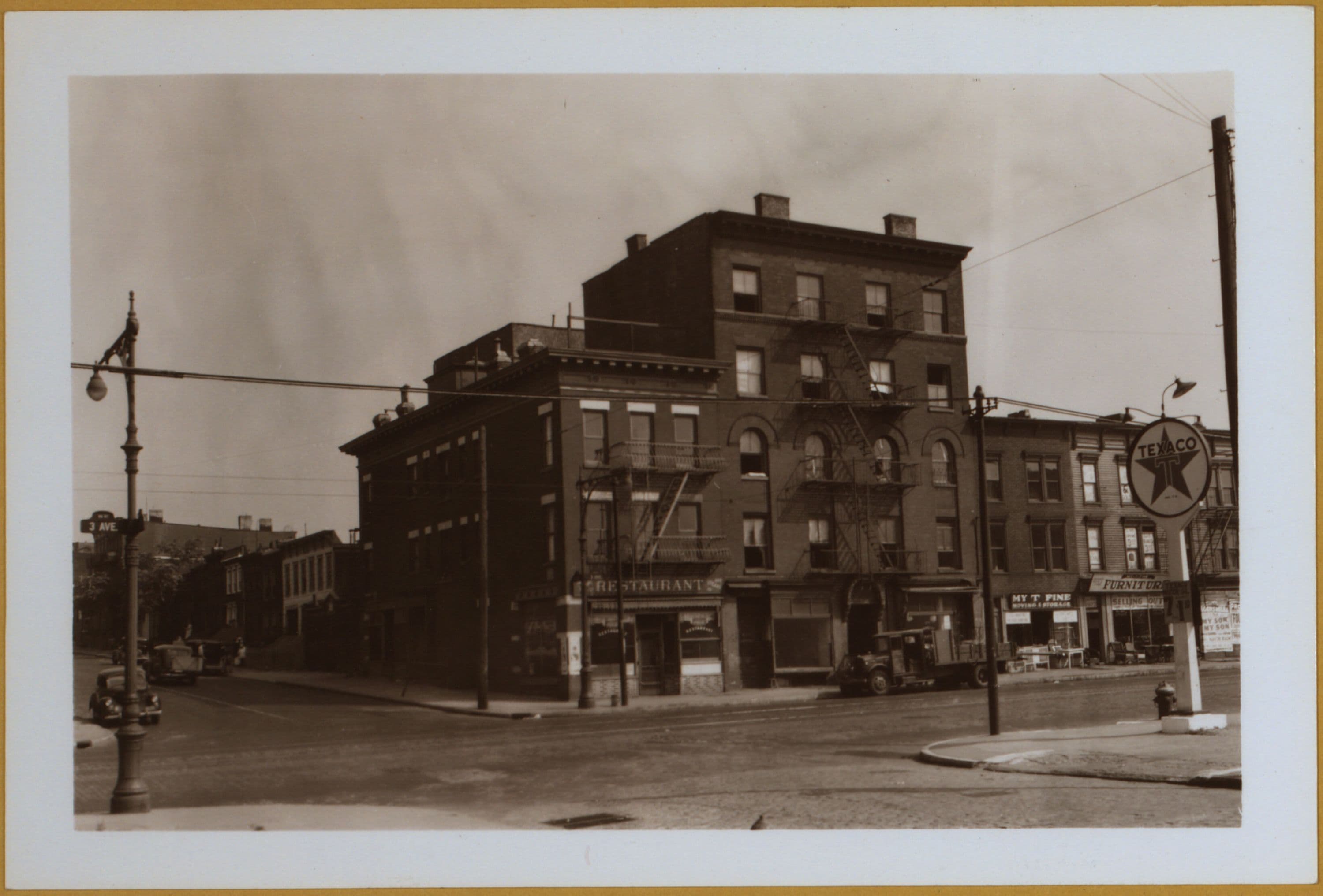 Brooklyn: 3rd Avenue - 20th Street