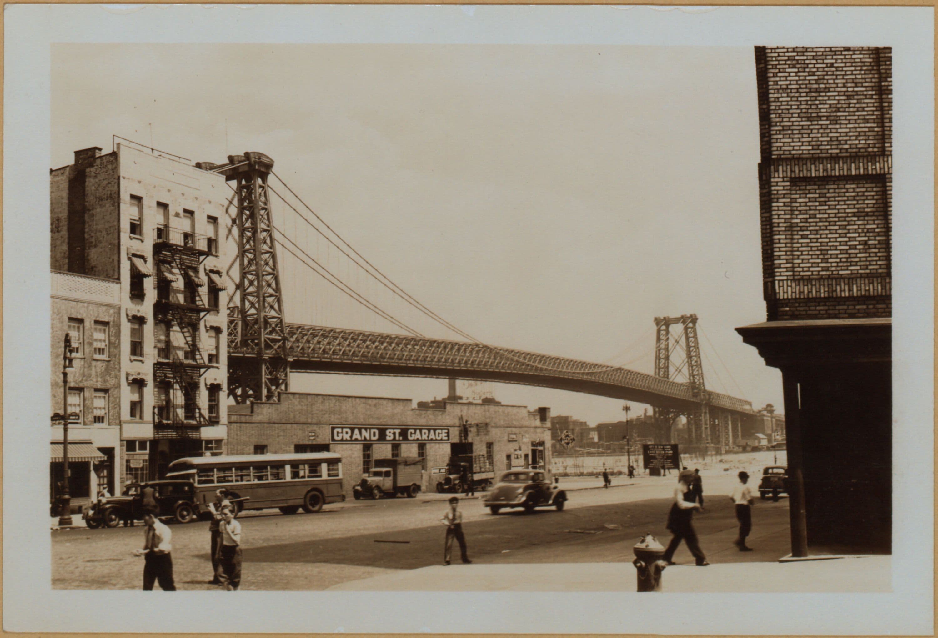 Manhattan: Grand Street - Tompkins Street