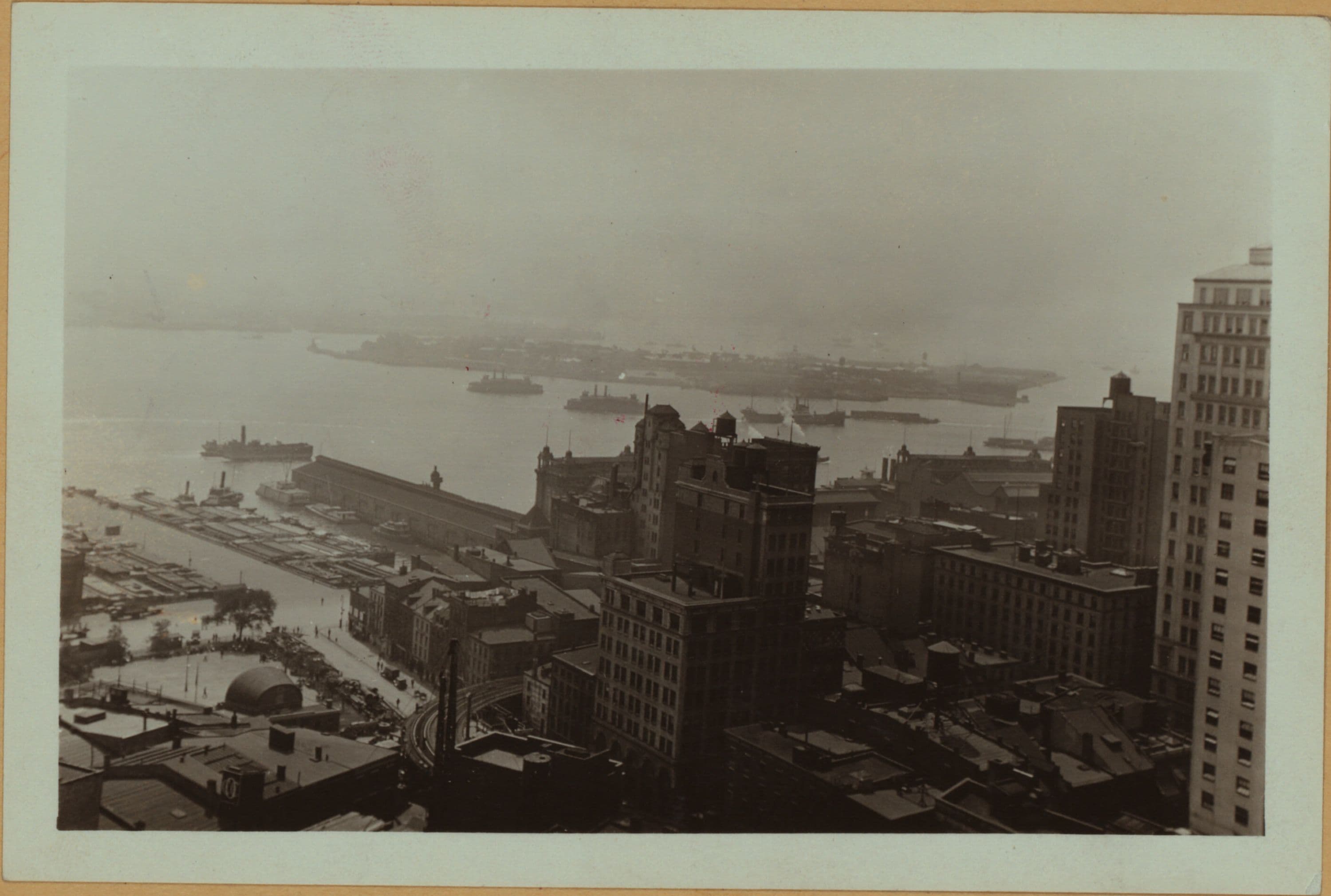 General view - Wall Street - Southeast.