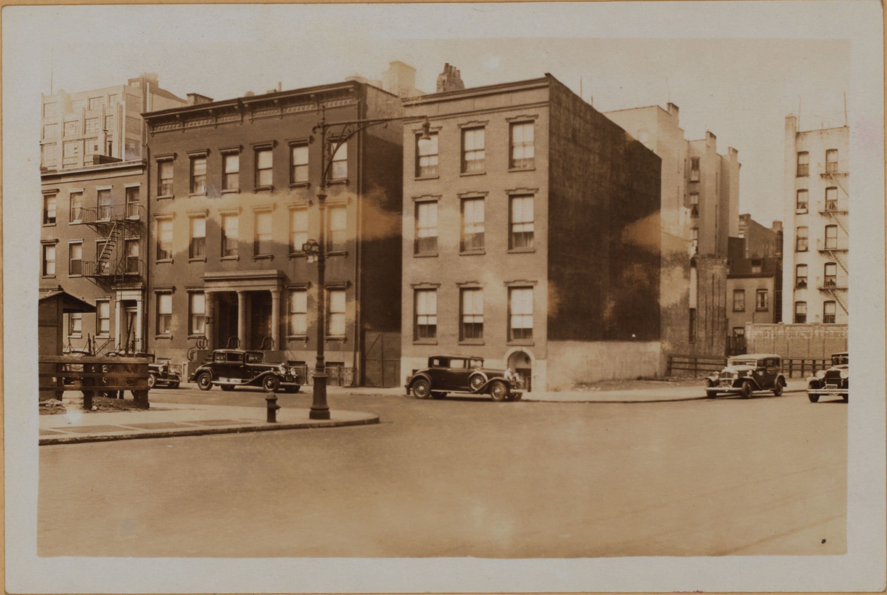 Manhattan: Charlton Street - 6th Avenue Extension
