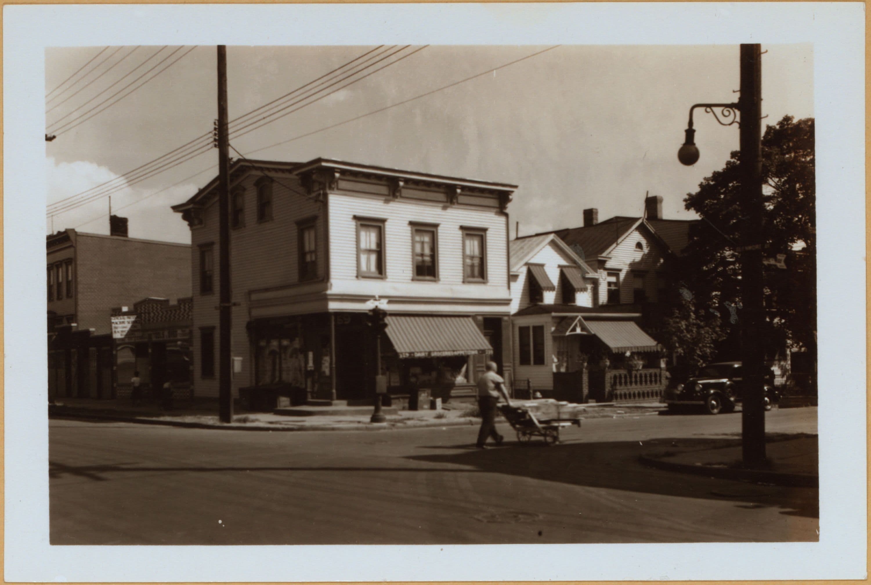 Brooklyn: Vermont St. - Glenmore Ave.