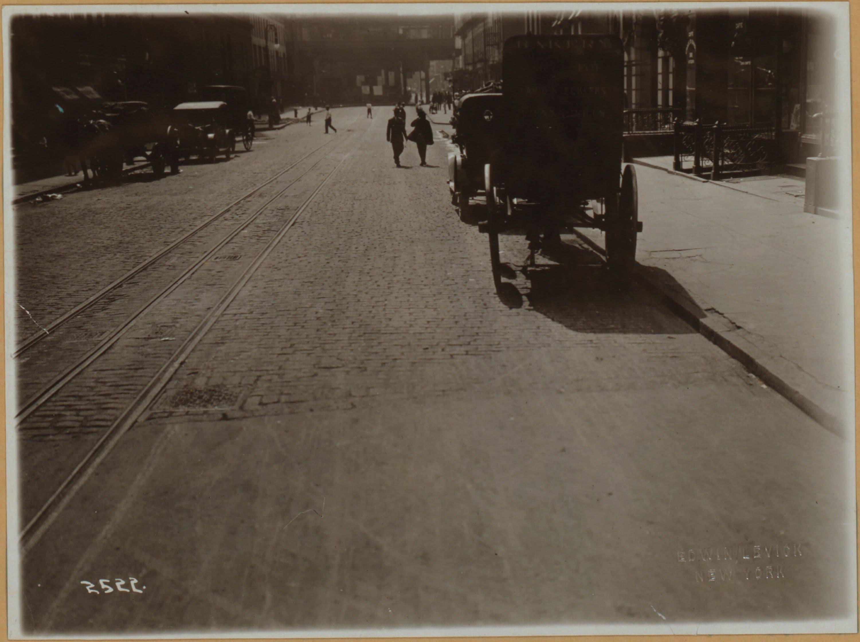 Manhattan: Broome Street - Elizabeth Street