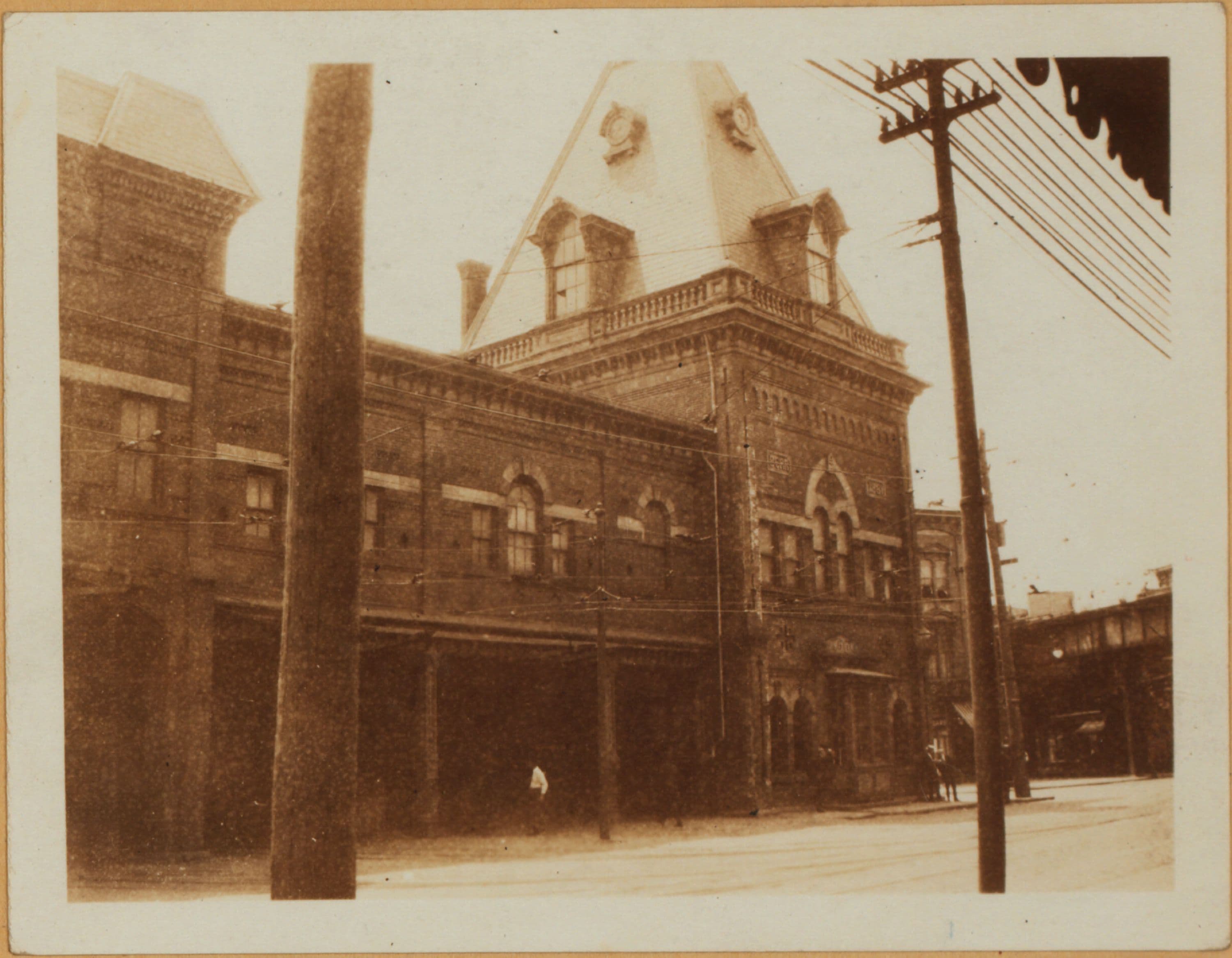 Brooklyn: Wyckoff Ave. - Palmetto St.