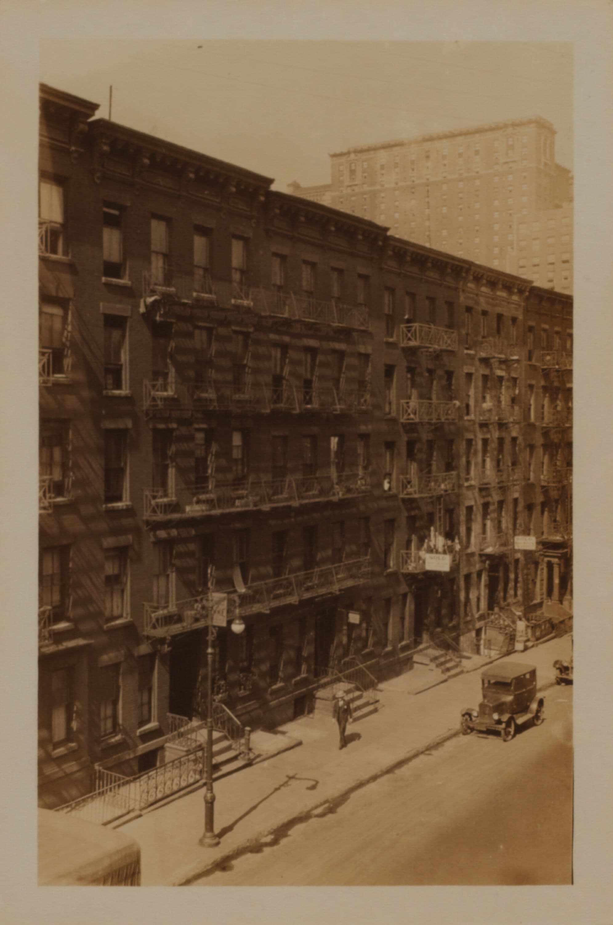 Manhattan: 44th Street (East) - 3rd Avenue