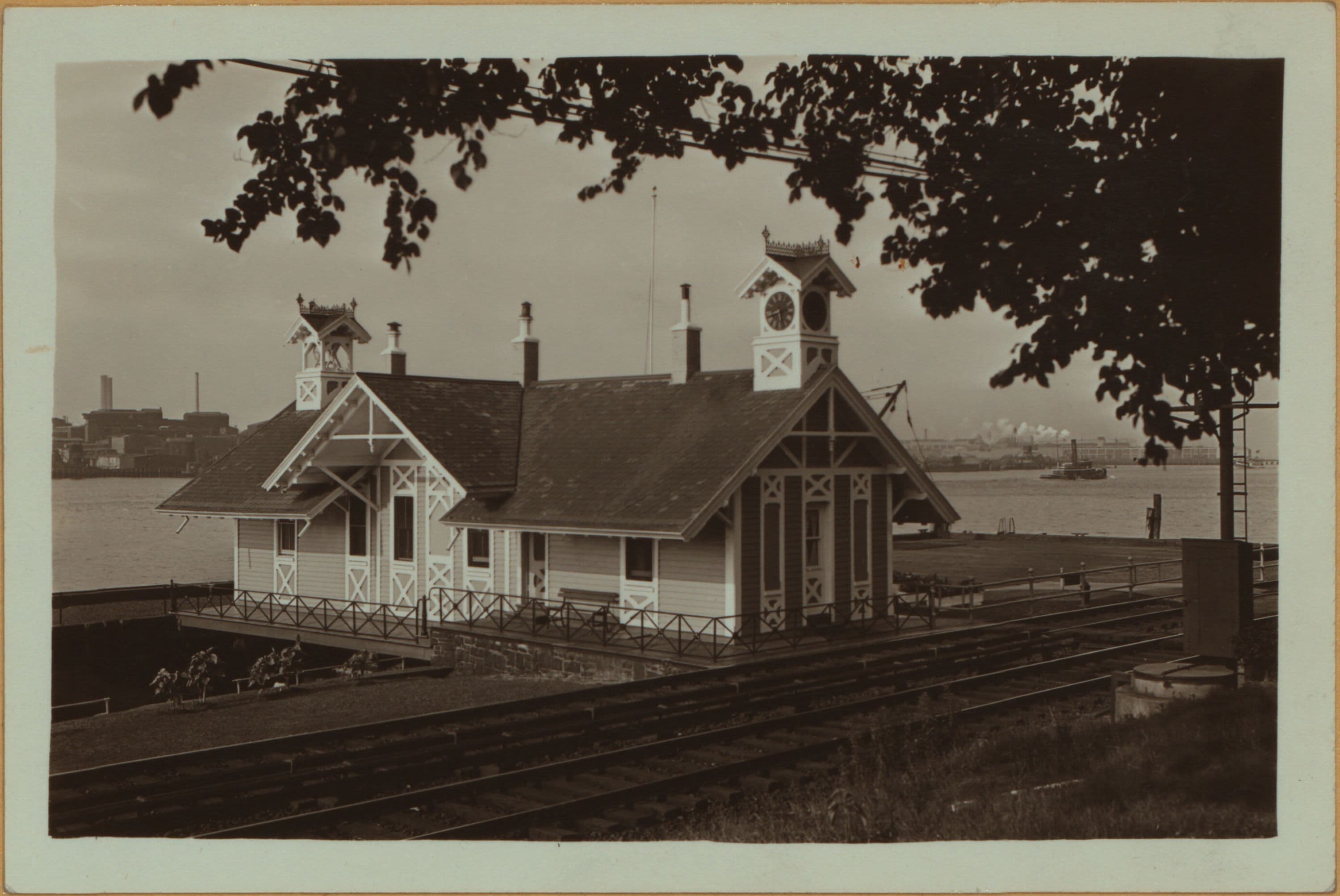 Richmond: Richmond Terrace - Kissel Avenue, 1932