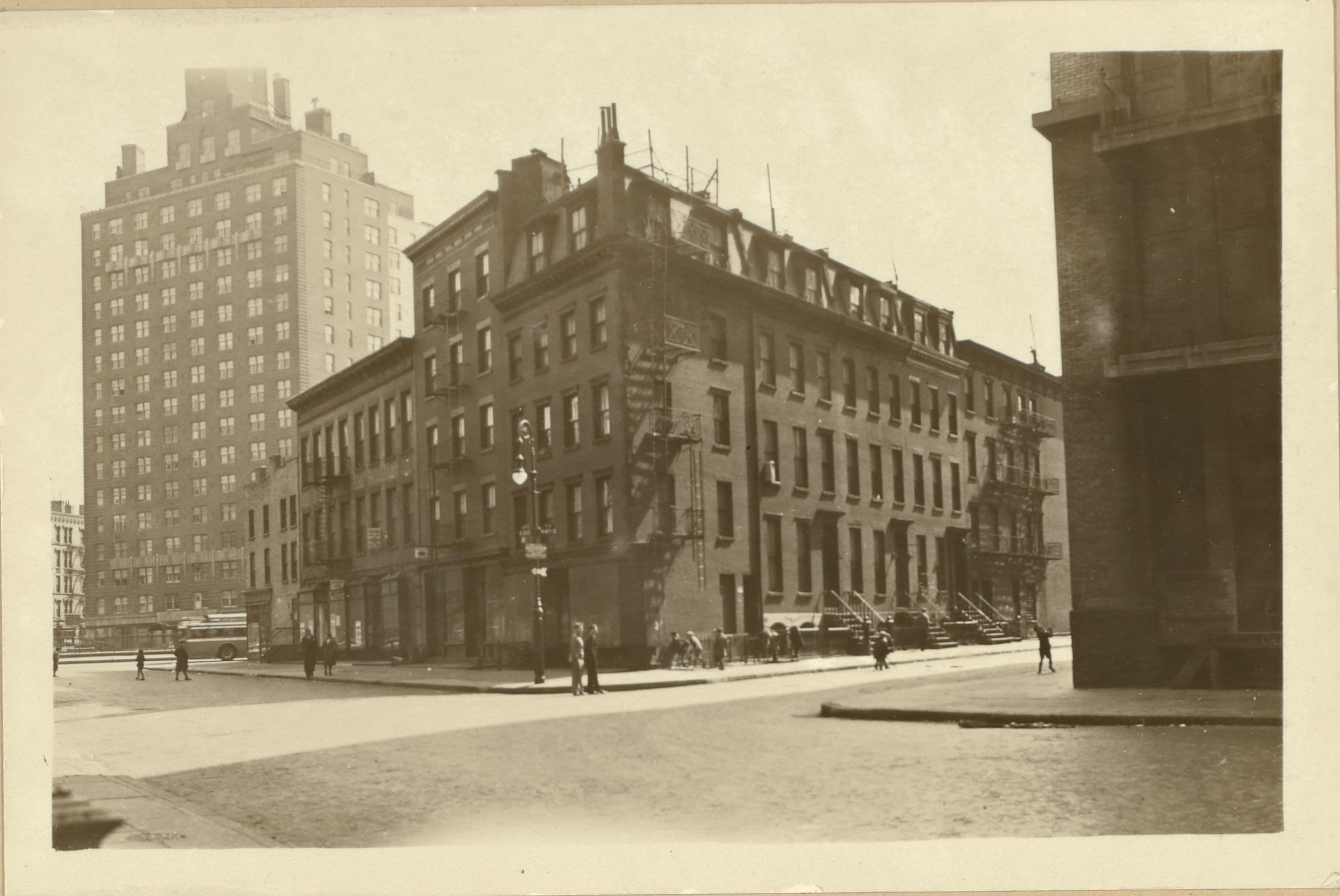 Manhattan: 13th Street - 4th Street, 1933