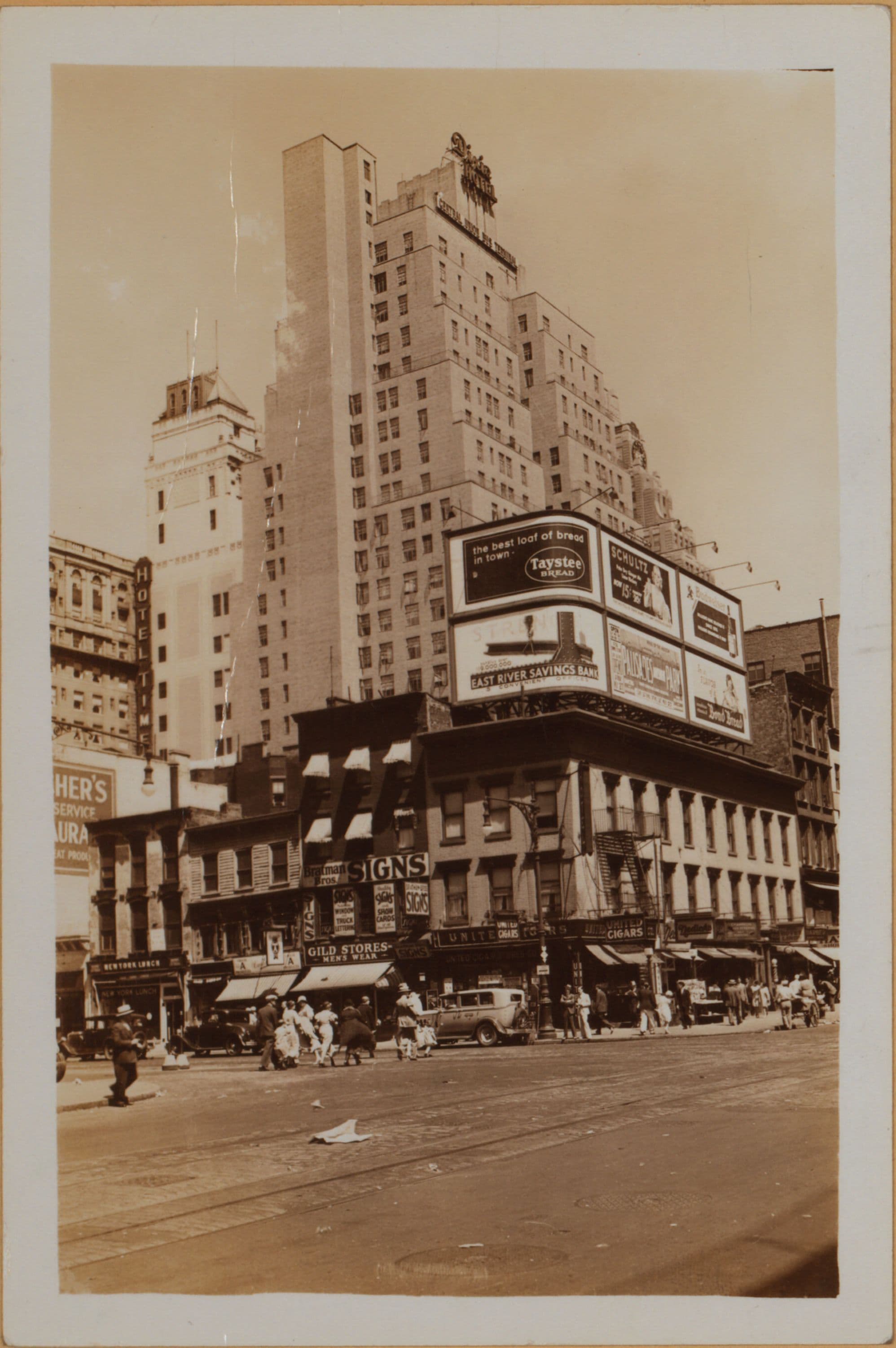 Manhattan: 8th Avenue - 42nd Street, 1933–1936