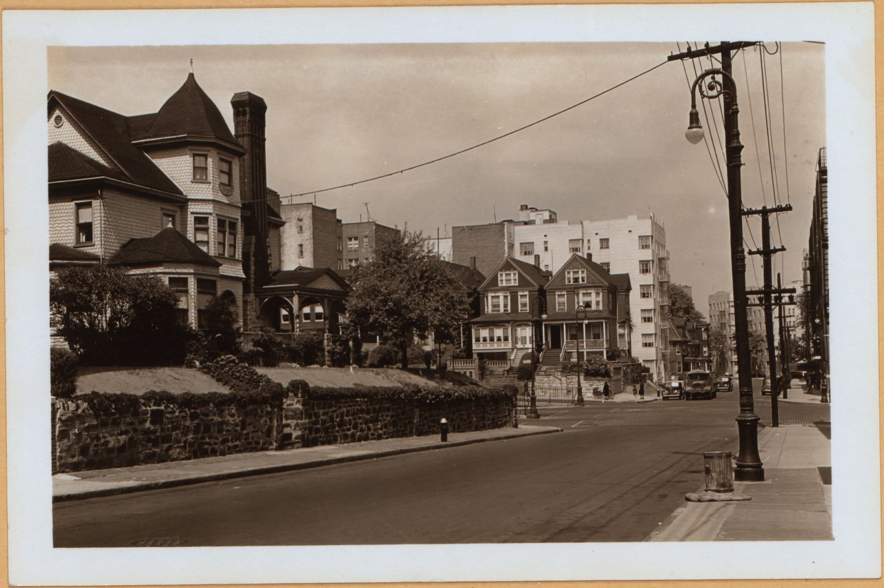 Bronx: Valentine Avenue - Bedford Park Boulevard