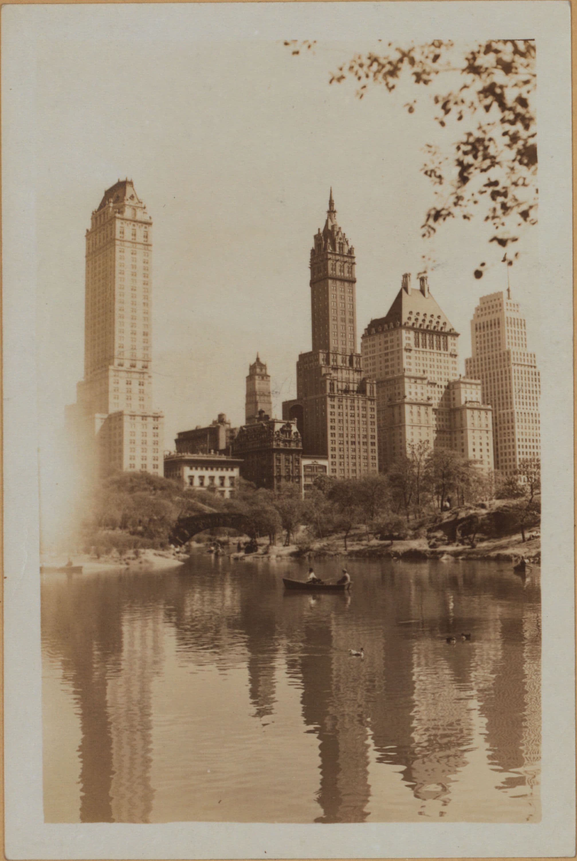 Manhattan: Central Park - The Pond