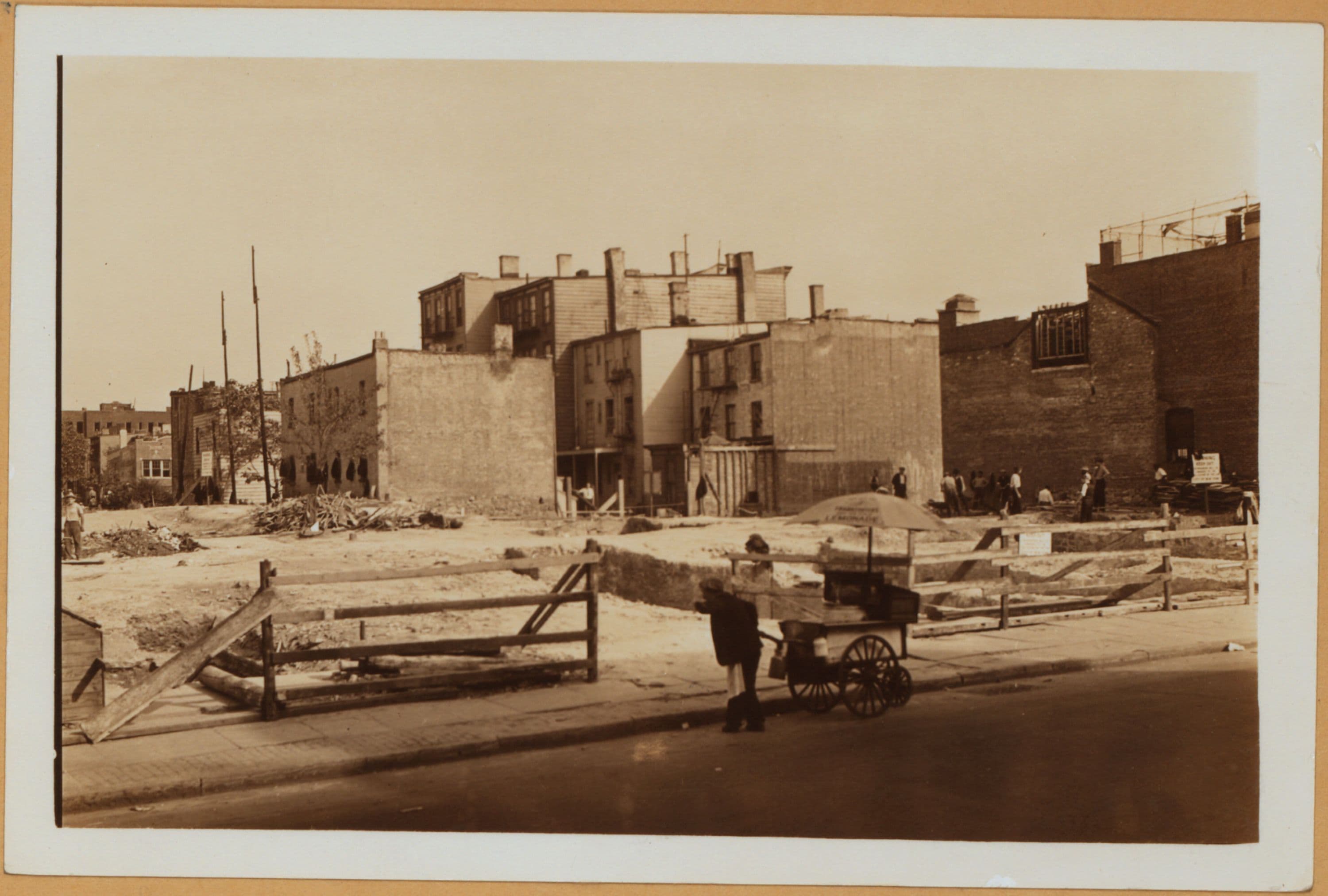 Brooklyn: Leonard Street - Powers Street