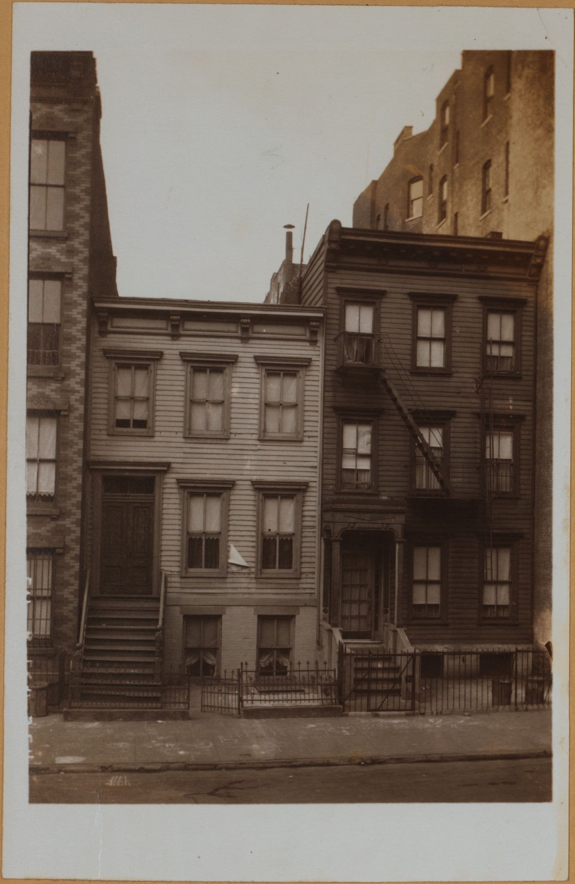 Manhattan: 117th Street (East) - 1st Avenue