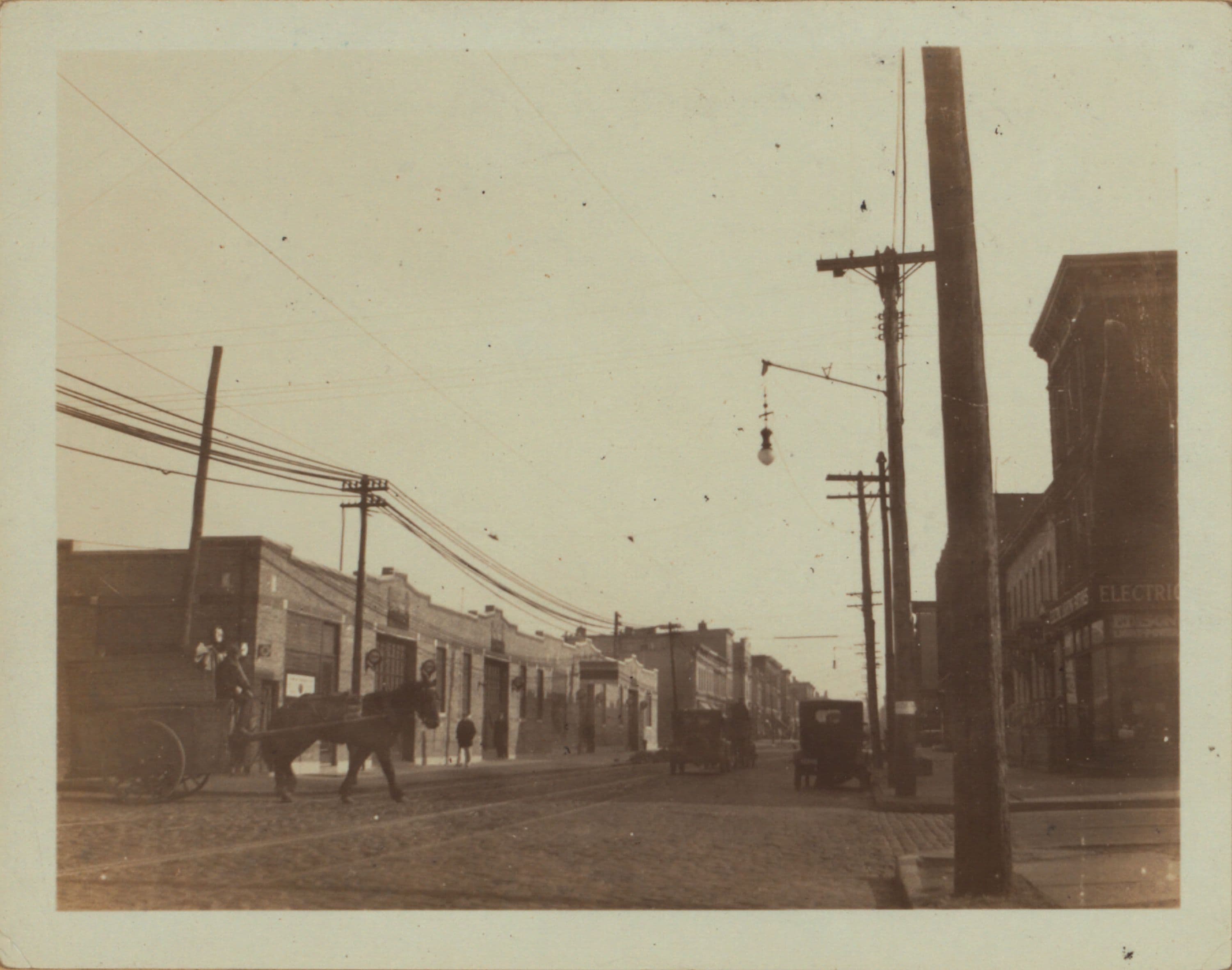 Queens: Wyckoff Avenue - Putnam Avenue