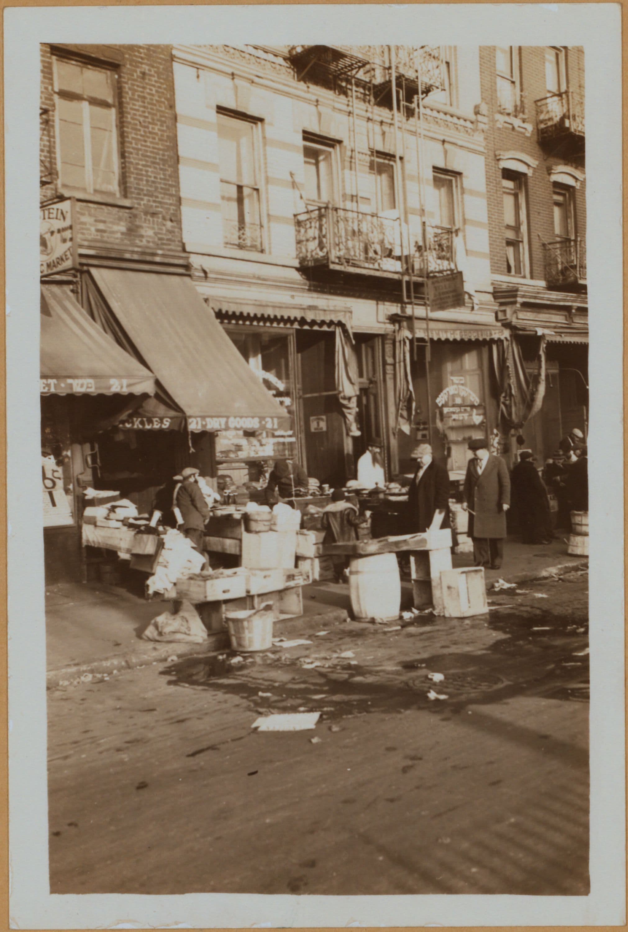 Manhattan: Hester Street - Suffolk Street