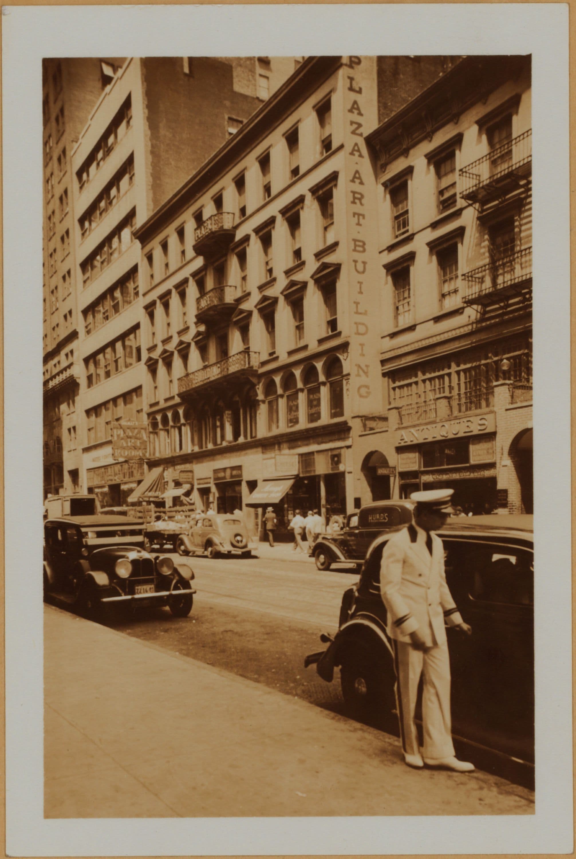 Manhattan: 59th Street (East) - Madison Avenue, 1937