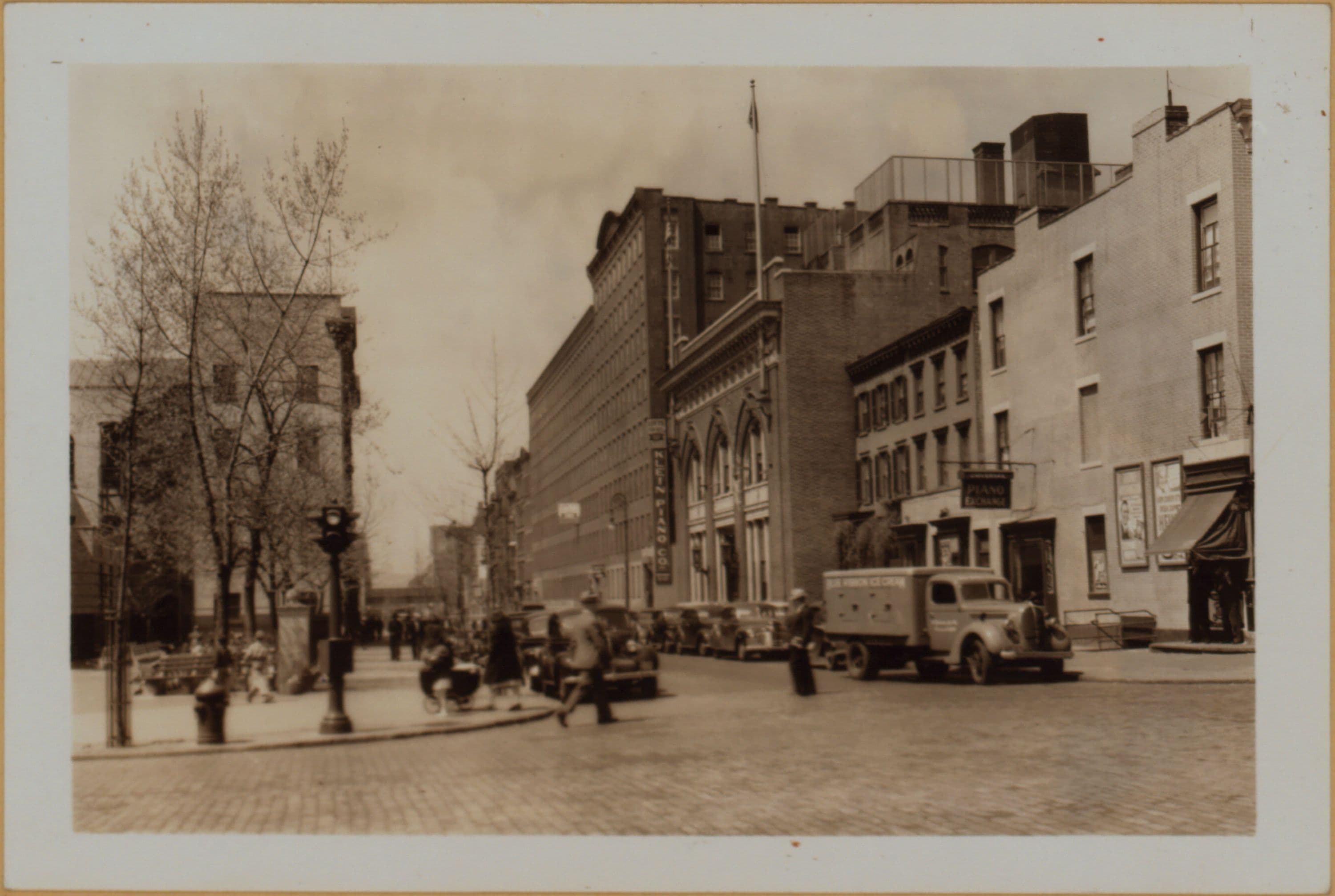 Manhattan: 28th Street (West) - 10th Avenue