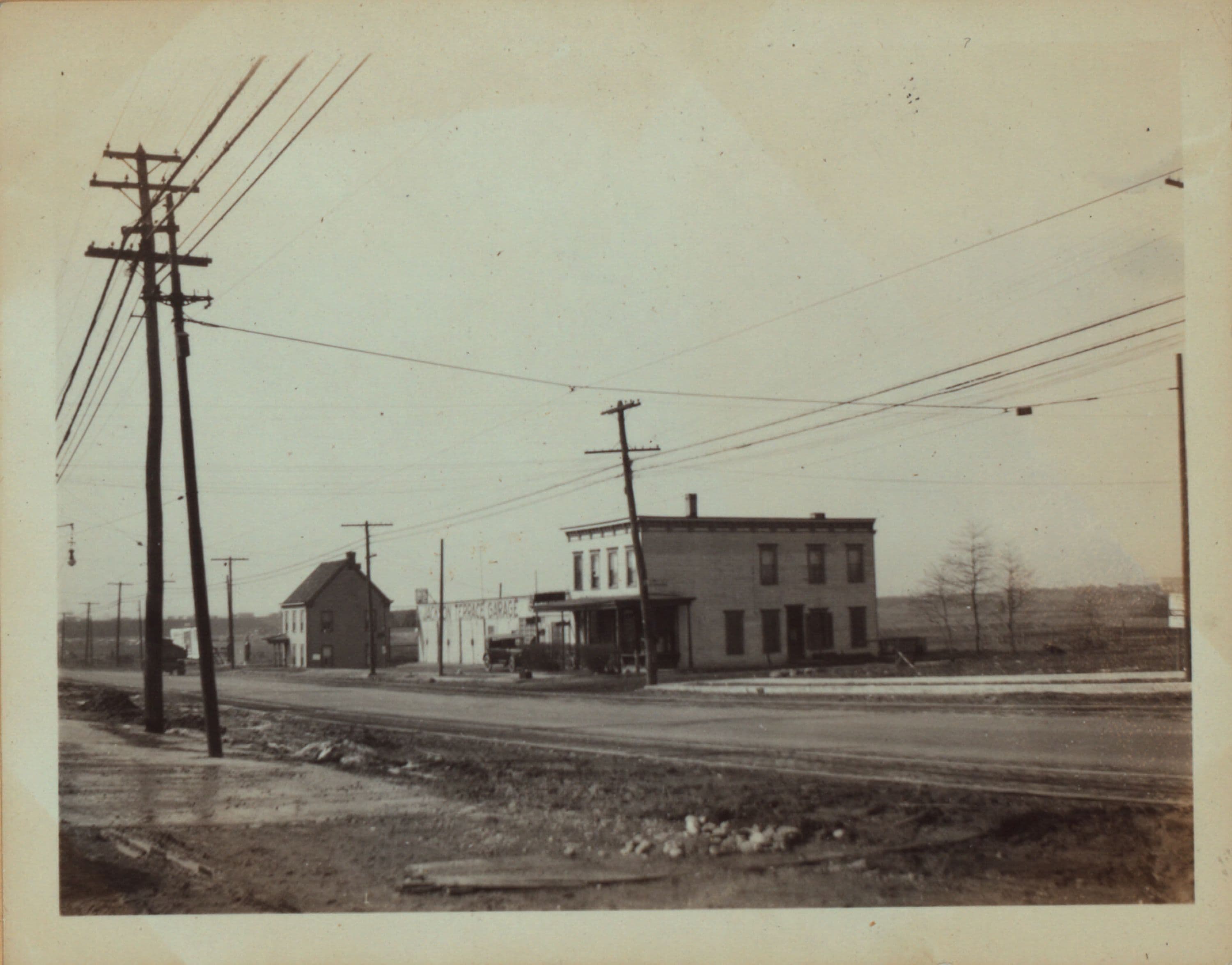 Queens: Northern Boulevard - 77th Street