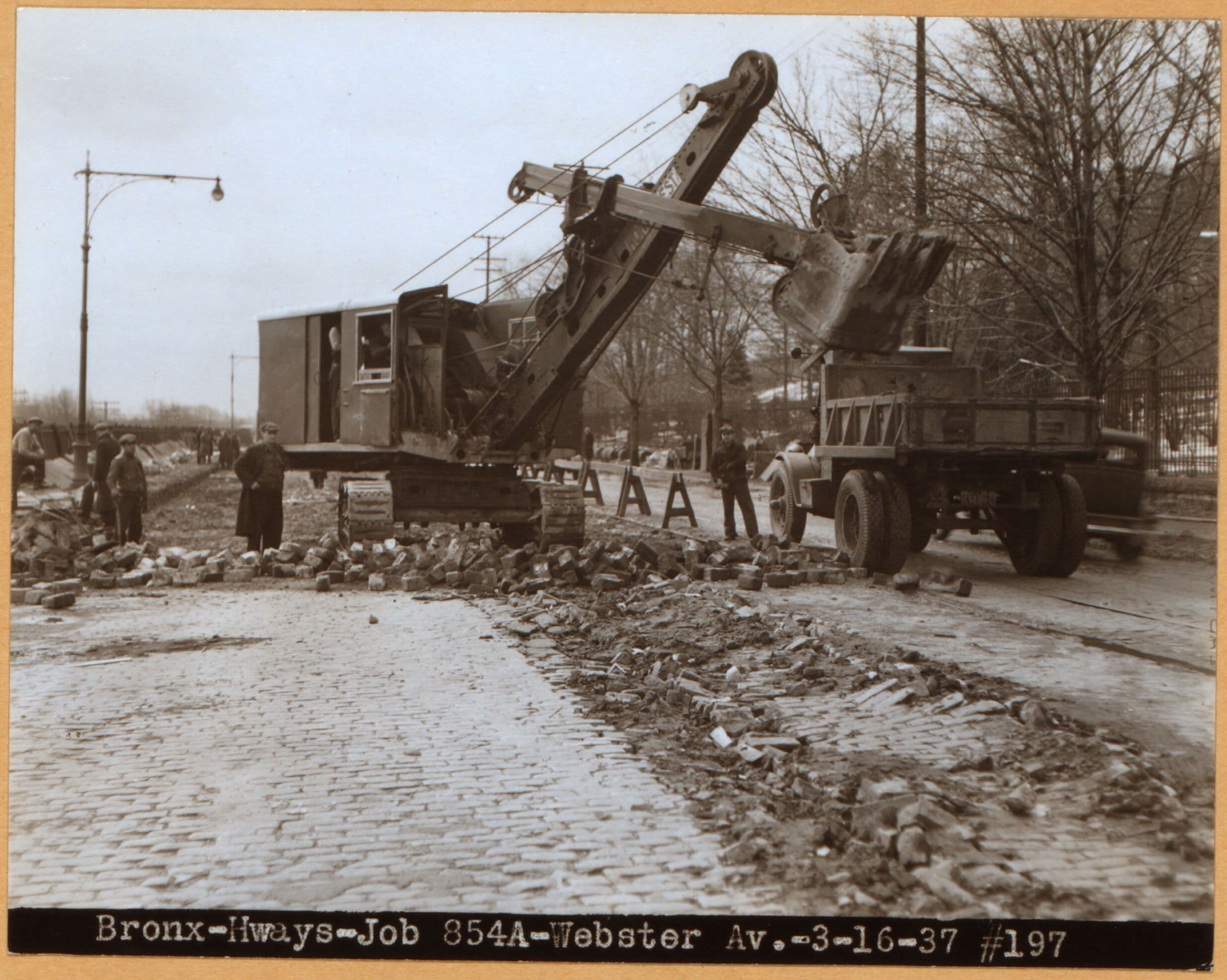 Bronx: Webster Avenue - 233rd Street (East)