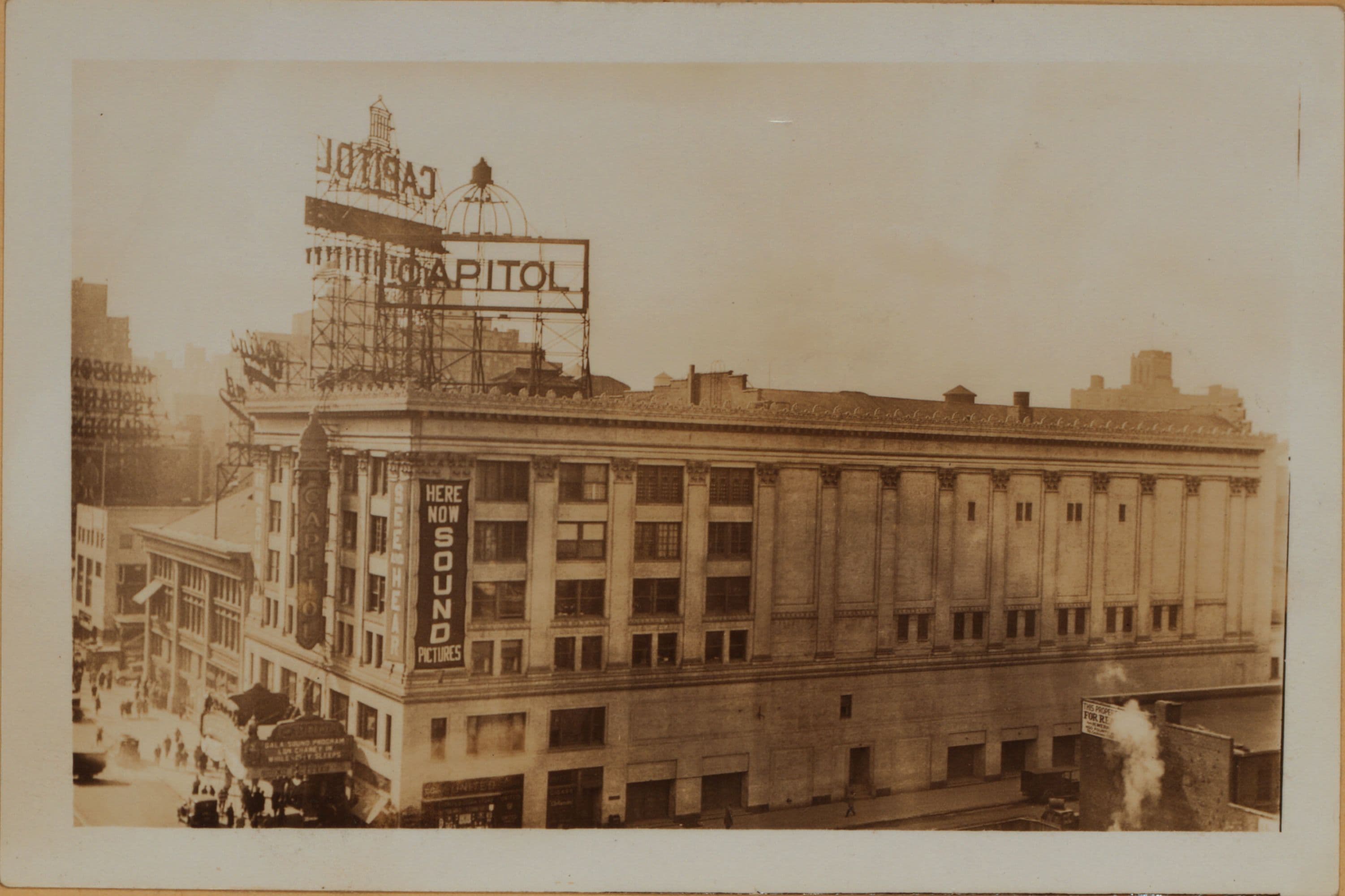 Manhattan: Broadway - 50th Street