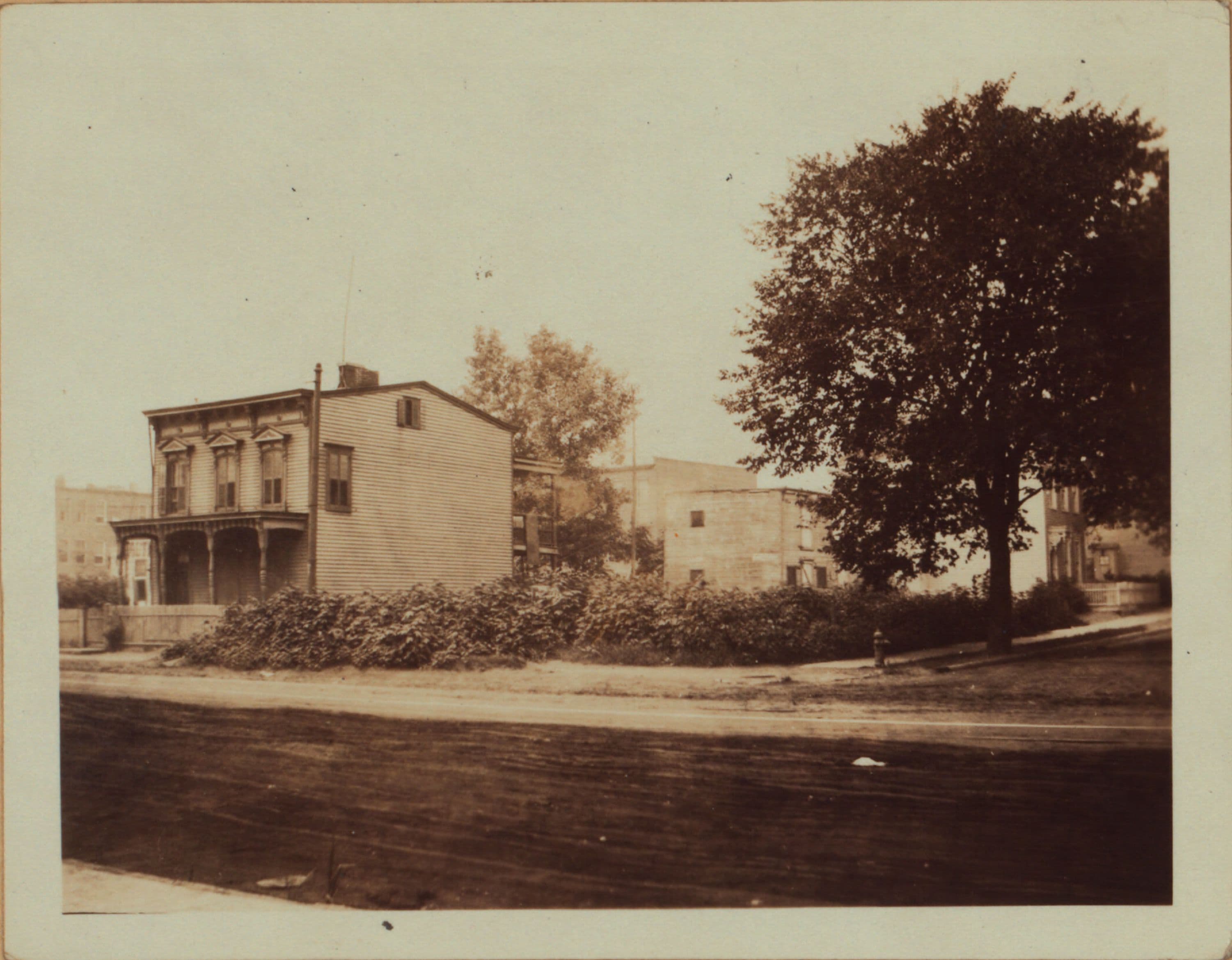 Queens: Fresh Pond Road - Menahan Street, 1922–1923