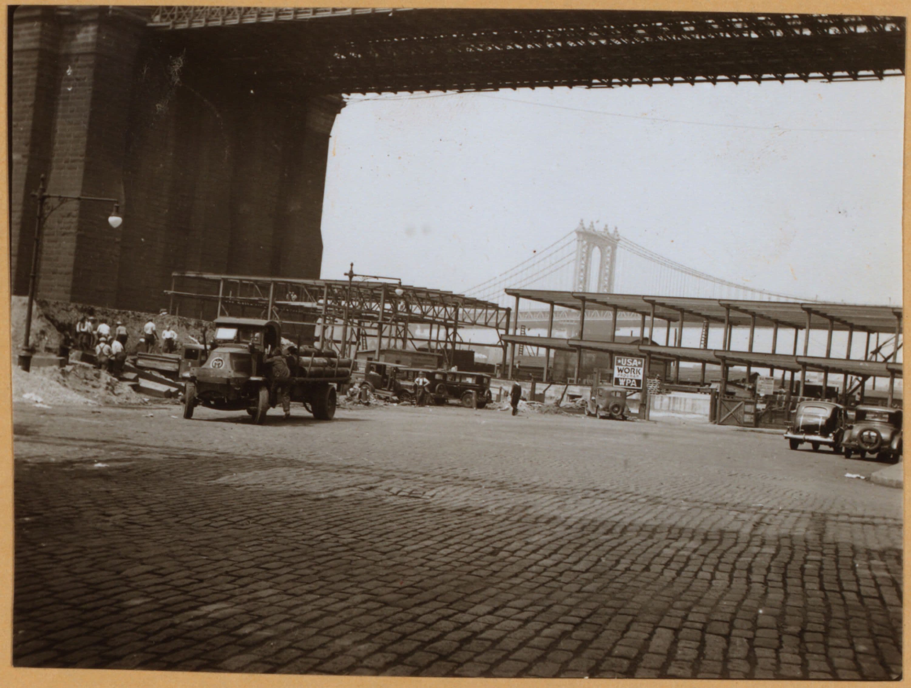 Brooklyn: Fulton Street - Hicks Street