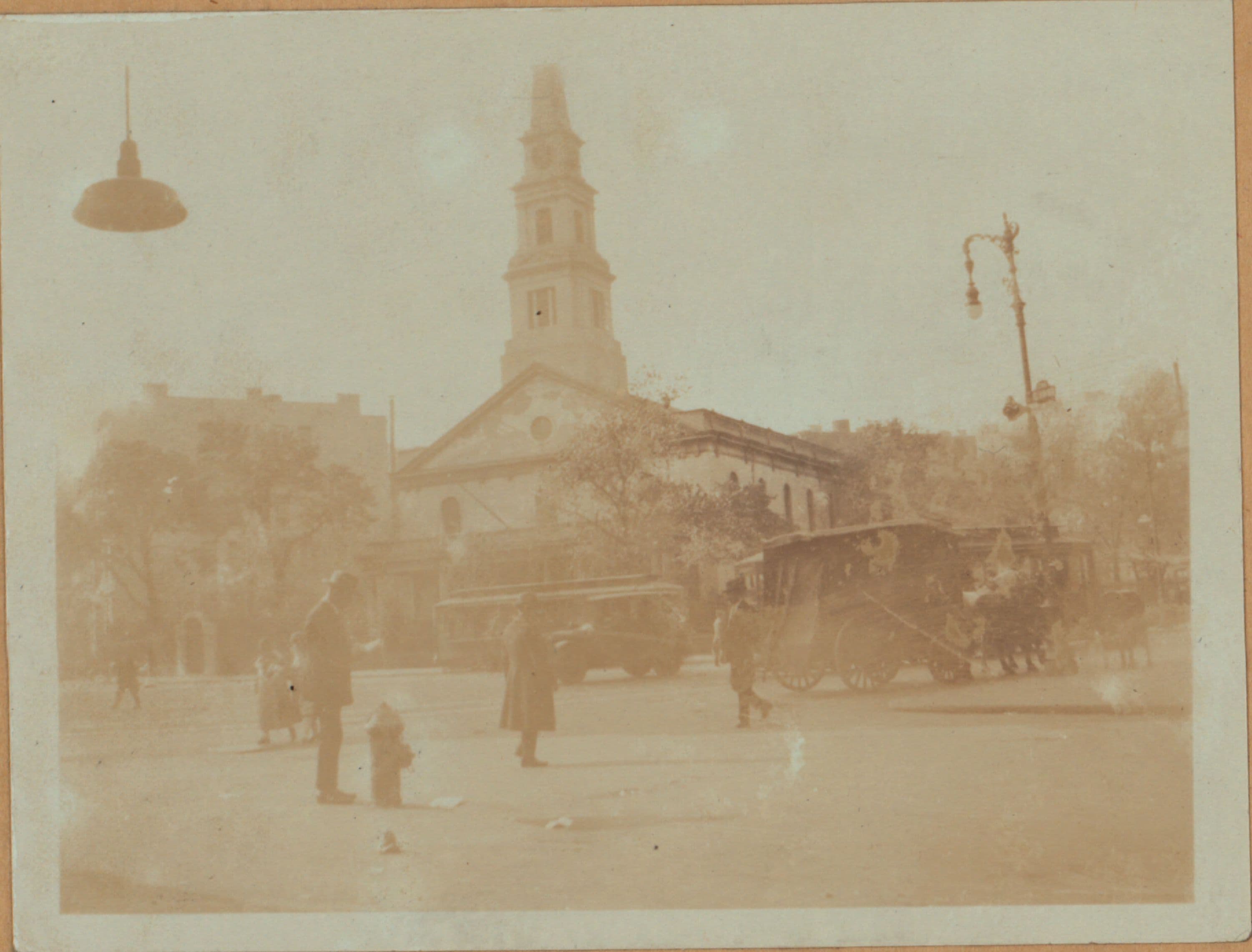 Manhattan: Stuyvesant Street - 2nd Avenue.